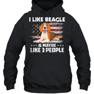 I like beagle and maybe like 3 people American flag shirt 5